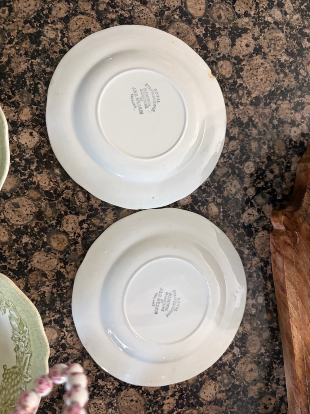 Green Fruit Wreath Ceramic Dinner Bowls and plates - Set of 2 - Picture 3 of 10